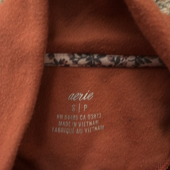 Aerie Cropped Crew Neck - Picture 3 of 3